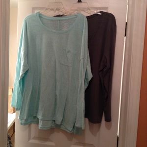 Bundle of two shirts, one Aqua, one gray